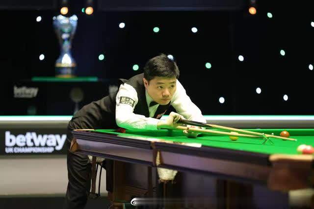 置于首位 置于首位